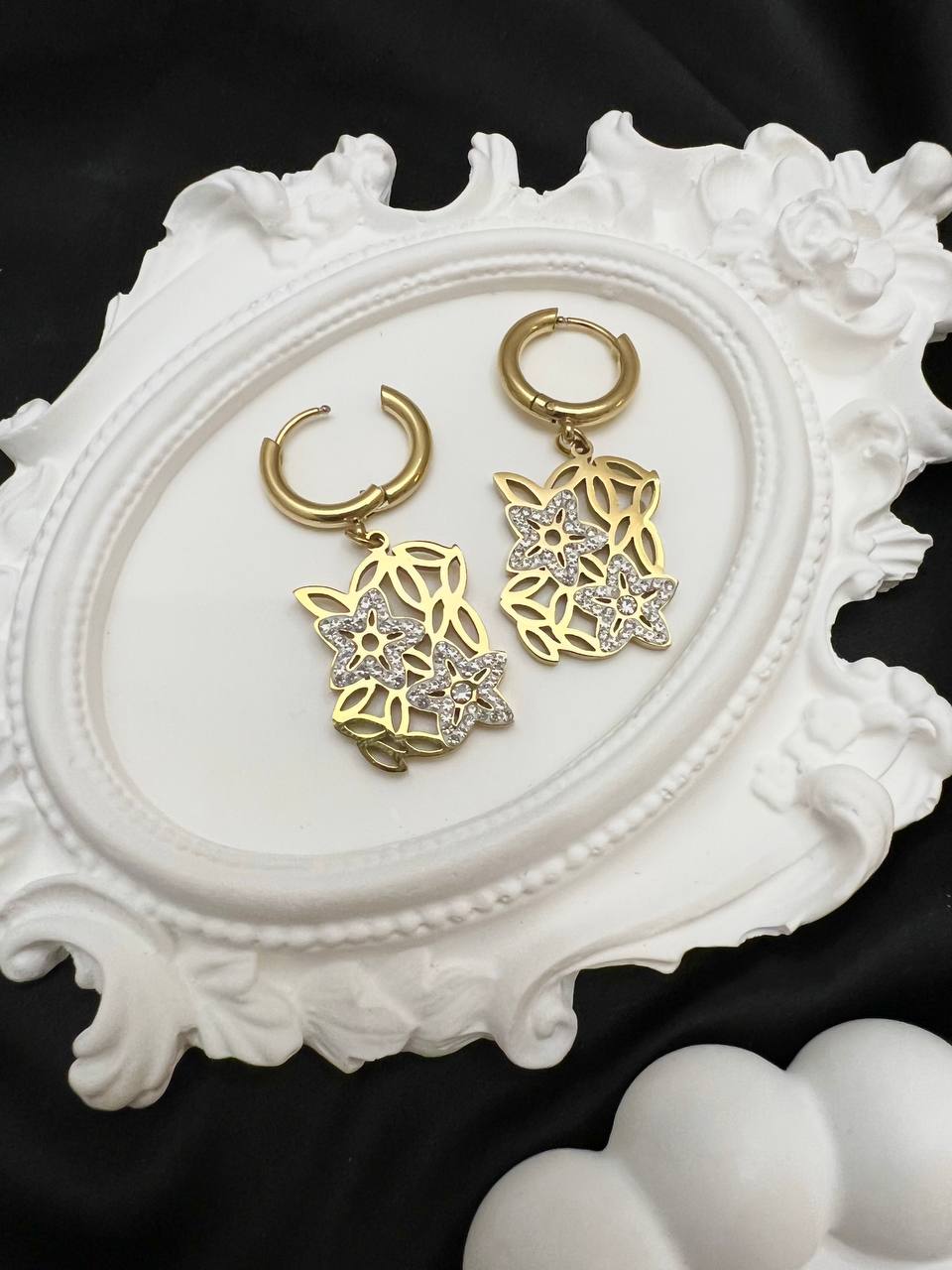 Kolczyki ze stali „Kwiatowa Delikatność”