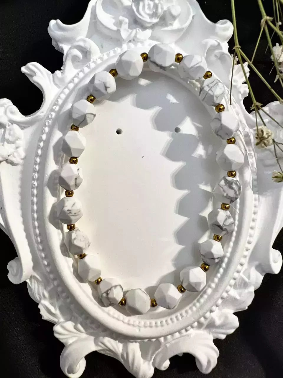 Bransoletka z Białego Howlitu i Hematytu „Spokój i Równowaga” 8 mm