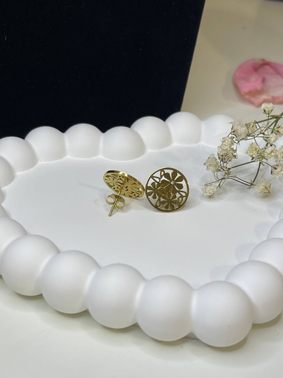 Kolczyki ze Stali okrągłe z Motywem kwiatu